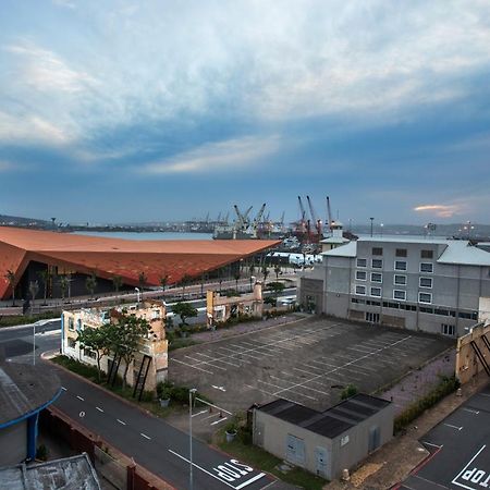 Stay At The Point - Legendary Large Lookouts Durban Exterior photo