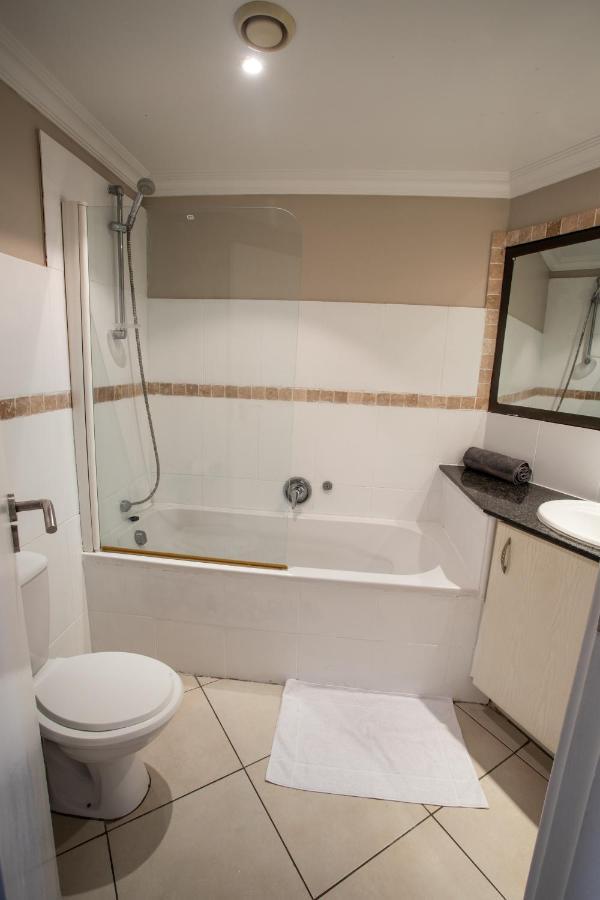 Stay At The Point - Legendary Large Lookouts Durban Exterior photo