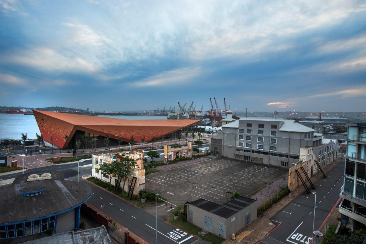 Stay At The Point - Legendary Large Lookouts Durban Exterior photo